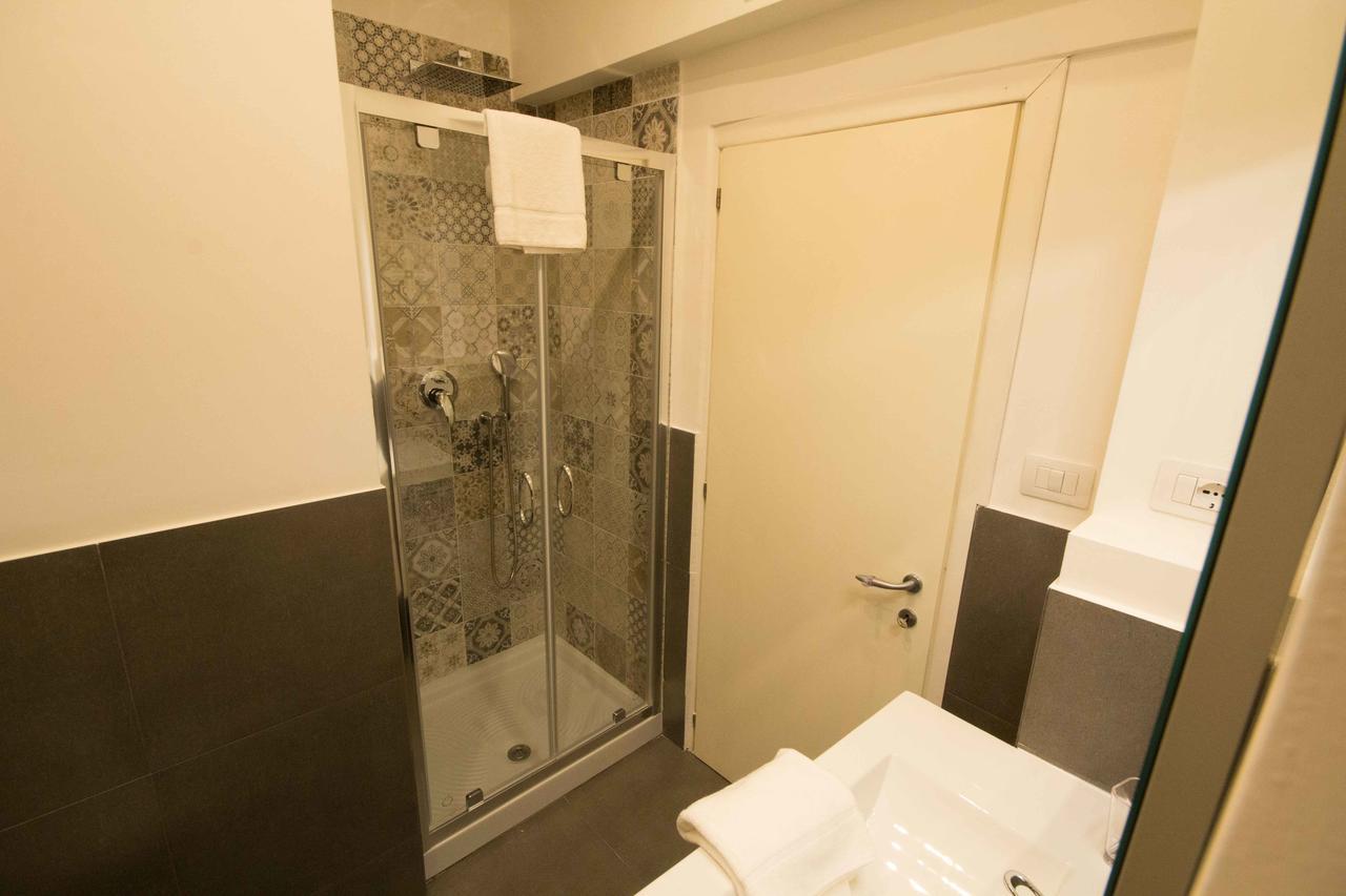 Stazione San Pietro 20 Apartment Rome Luaran gambar
